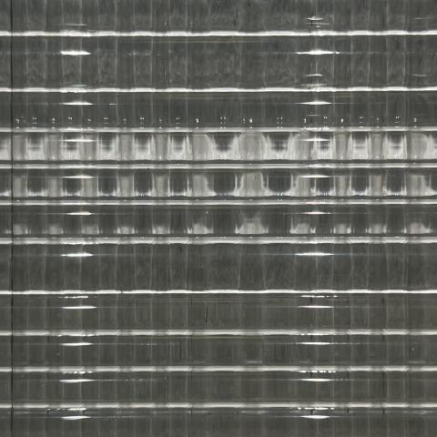Changhong Light-Focusing Glass