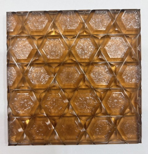 8mm Gold-Brown Tinted Glass with White Jade Kylin Carved Pattern