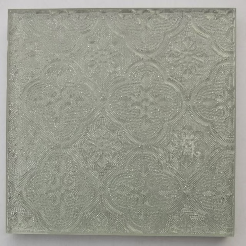 Ultra Clear Double-Sided Crabapple Flower Pattern Glass