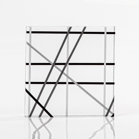 Ultra-Clear Decorative Line Glass