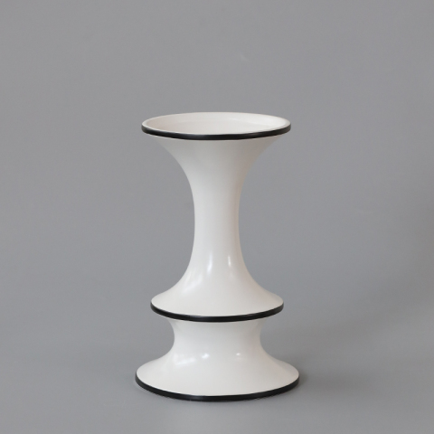Dancing Vase